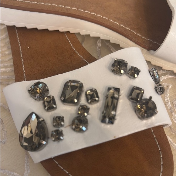 Embellished White Slide Sandals - Picture 4 of 6